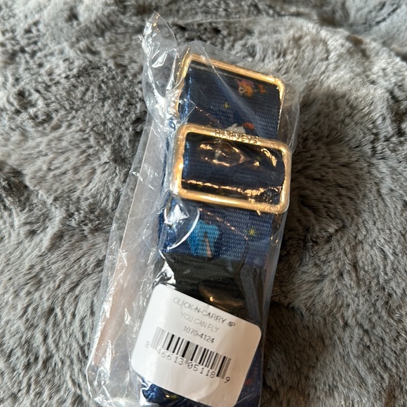 NWT new in package Harvey’s Peter Pan You Can Fly Click n Carry - Picture 2 of 3